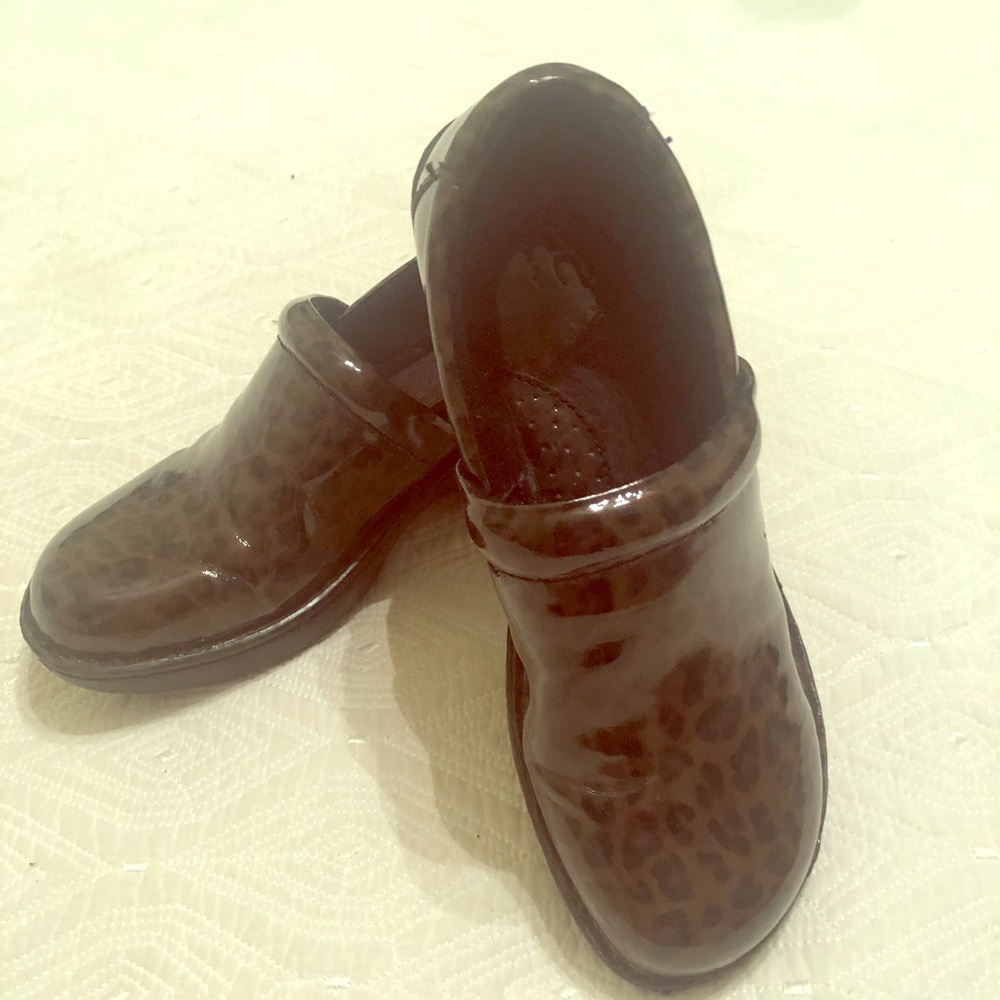 BOC Animal print Clogs